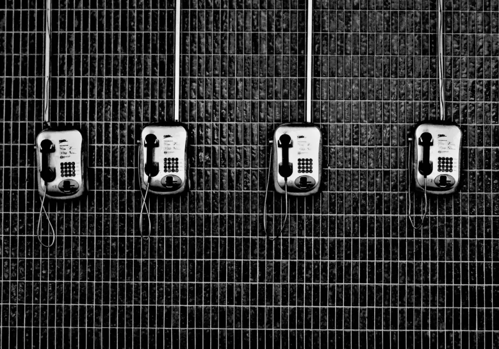 Zgoda na telefon z aresztowanym: Skuteczny wniosek krok po kroku
